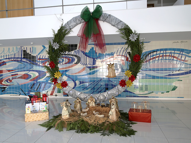 Exposio de Coroas de Natal na Cmara Municipal